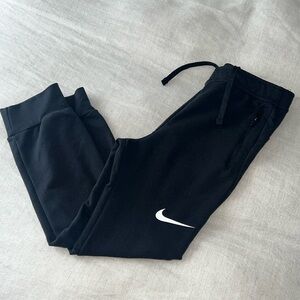 BB NIKE DRIFIT STRETCHY JOGGER